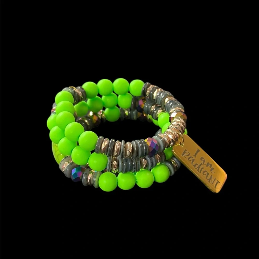 Neon Green Beaded Bracelet with Gold Tag - Picture 7 of 10